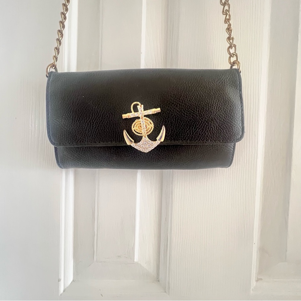 Black faux leather wallet with removable chain - Picture 6 of 6